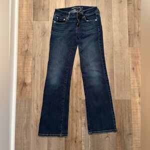 American Eagle Outfitters Favorite Boyfriend Jeans